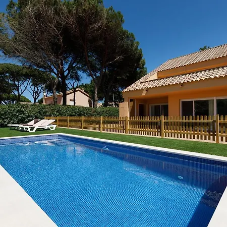 Villa Con Piscina A 120m De La Playa De By La Costa