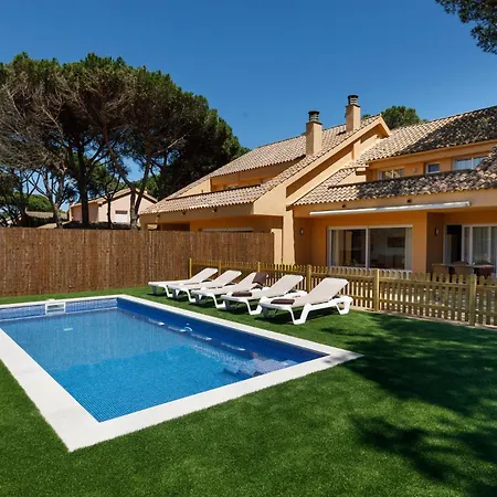 Con Piscina A 120m De La Playa De By La Costa * بالس