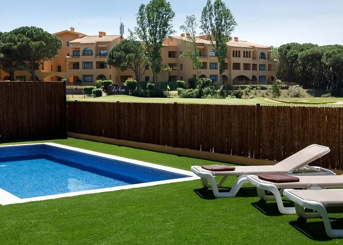 فيلة Con Piscina A 120m De La Playa De By La Costa *