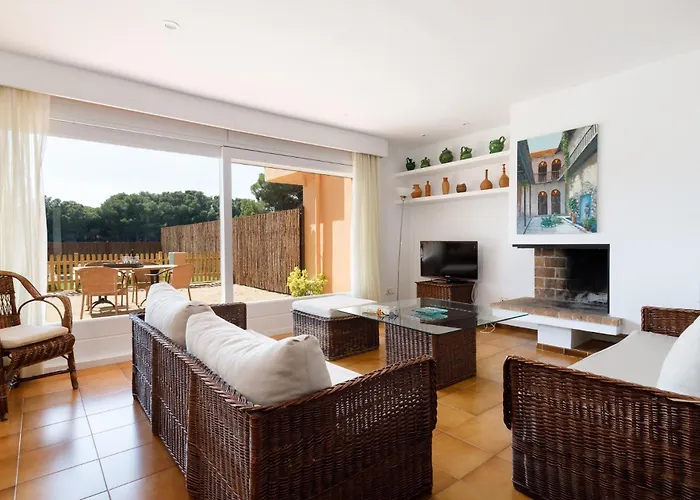 Con Piscina A 120m De La Playa De By La Costa فيلة بالس